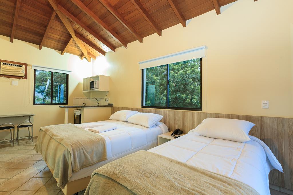 Letto Hotel Jurere Guest House Florianópolis Rom bilde