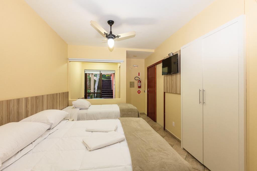 Letto Hotel Jurere Guest House Florianópolis Rom bilde